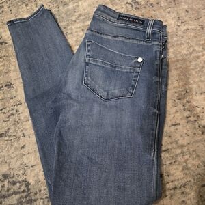 Rock & Republic Women's Size 8 Blue Jeans